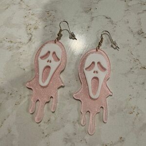 NEW NWT Stylish Pink and‎ White Drip Scream Halloween Sparkle Earrings